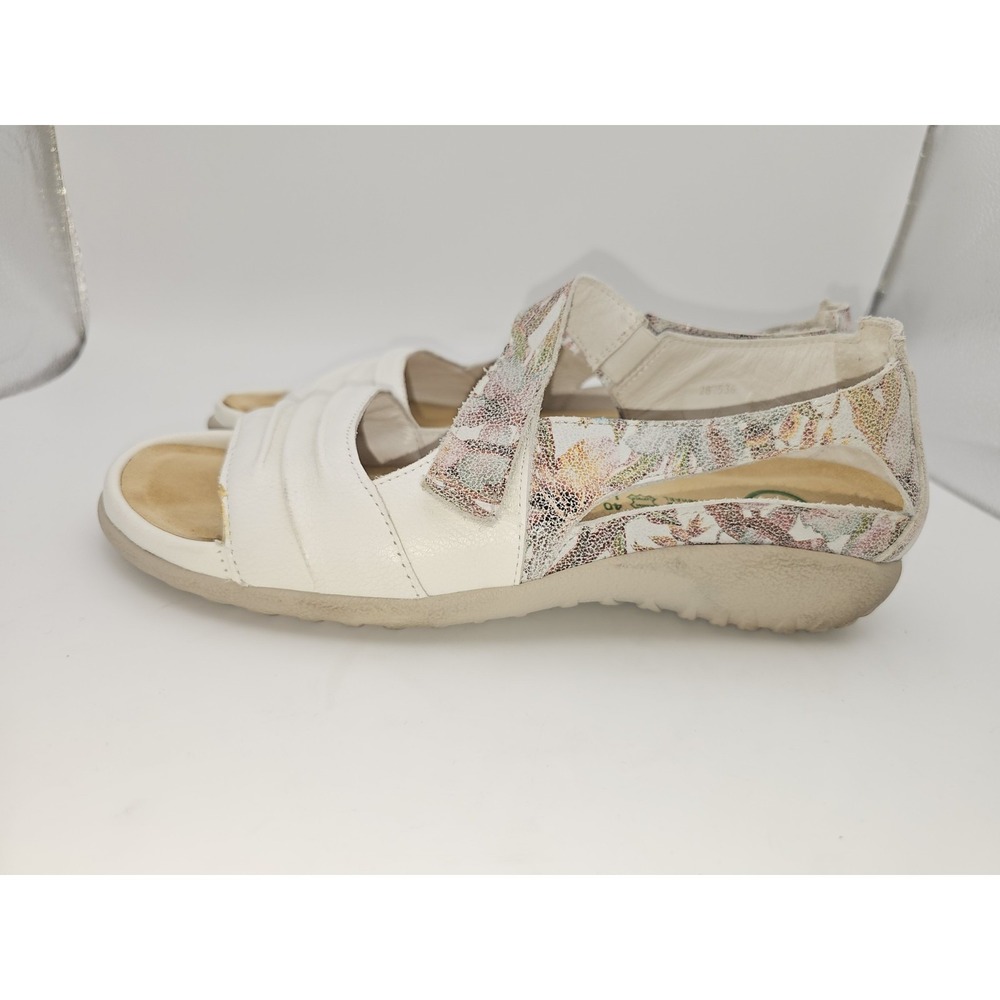 Naot Papaki Sandals Sz 9 White and Floral Pattern Adjustable Strap Comfort Shoe - Picture 9 of 11
